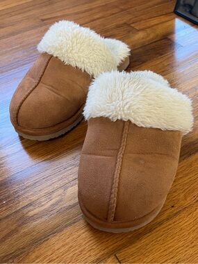Litfun Women's Fuzzy Memory Foam Slippers House Shoes, Brown, Size 9-10